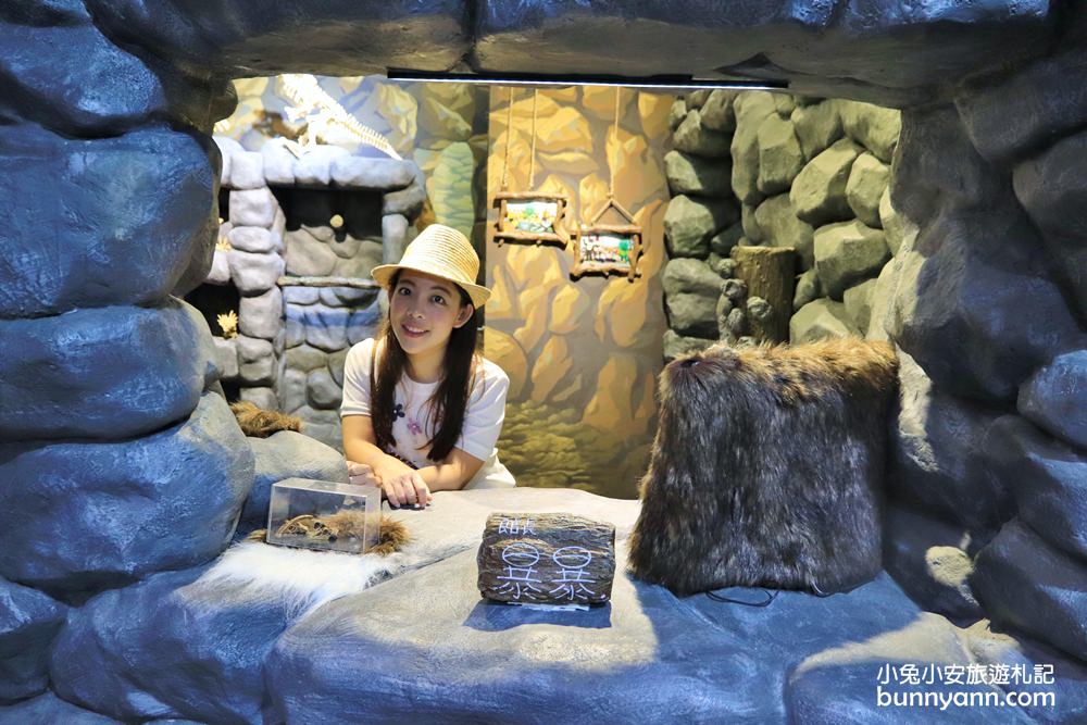 台南景點》樹谷生活科學館，新恐龍石器時代登場！騎恐龍、石頭圖書館超有趣～