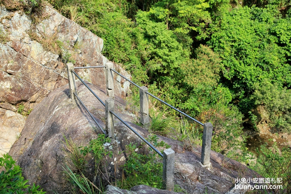 『宜蘭景點』山林秘境猴洞坑瀑布！俯瞰蘭陽美景+療癒小魚免費咬腳皮～