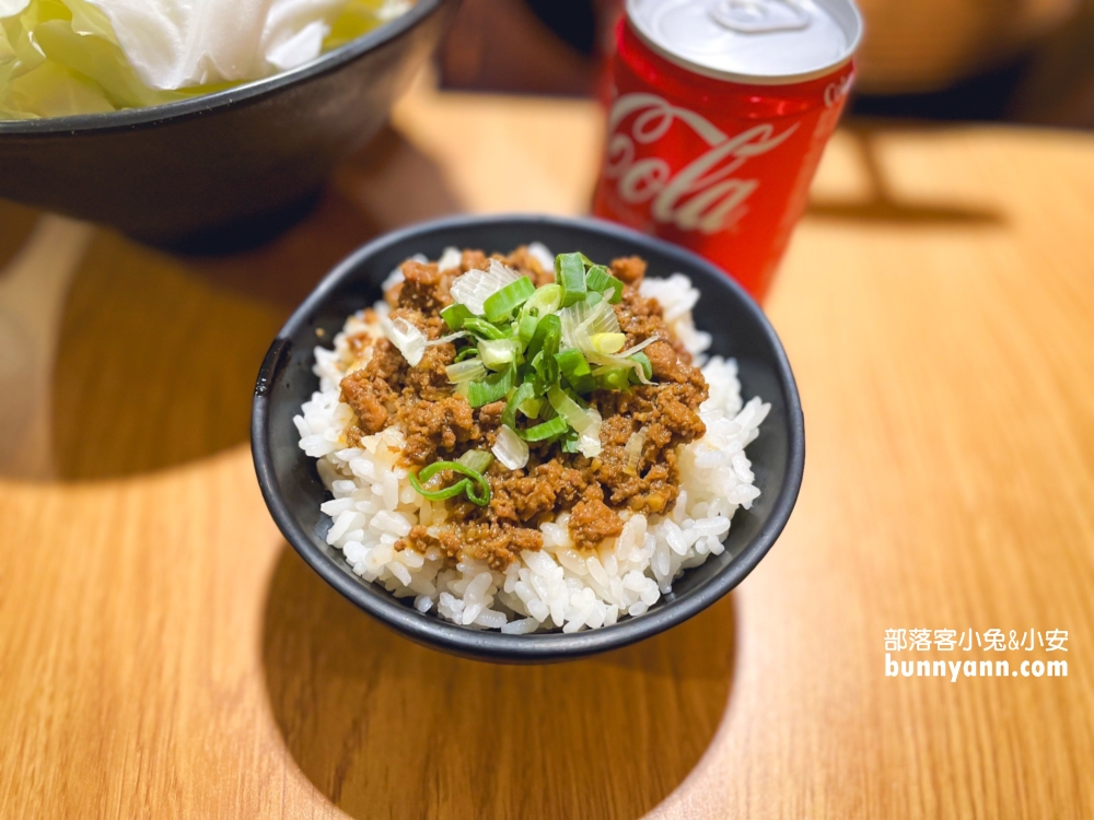 天母美食「藏王極上鍋物天母店」來吃日本A5和牛，環境、菜單、口味一次打包。