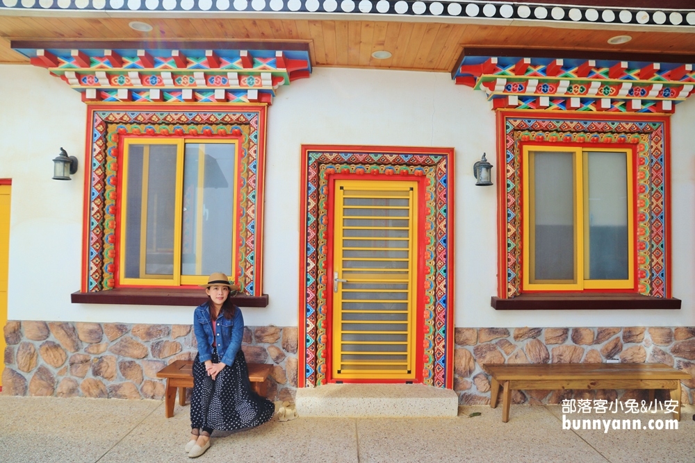 苗栗》也太繽紛！隱藏版台灣桑耶寺，五彩西藏風馬旗，美拍異國風情的建築
