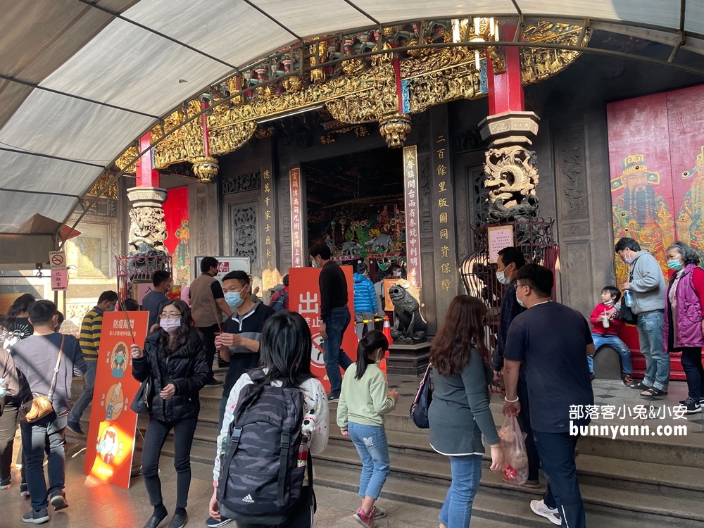 新竹城隍廟美食有地雷？觀光客推薦必吃，肉燥飯、雞蛋糕都讚
