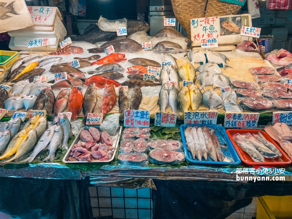 桃園暢遊「竹圍漁港」買海鮮吃美食，環境、停車、餐廳一次打包。