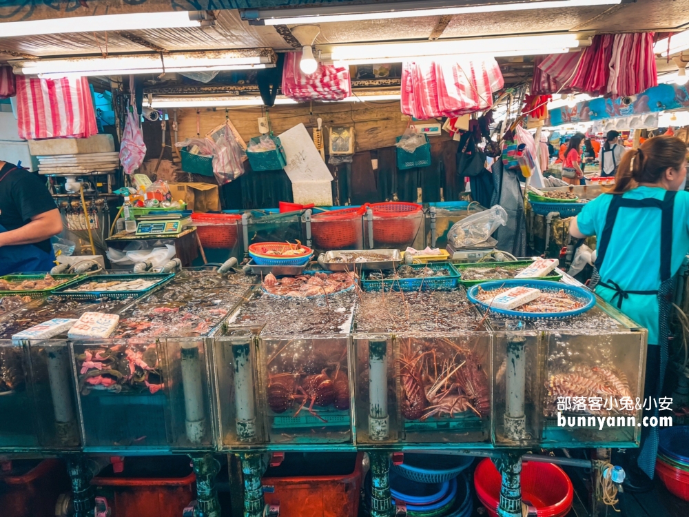 桃園暢遊「竹圍漁港」買海鮮吃美食，環境、停車、餐廳一次打包。