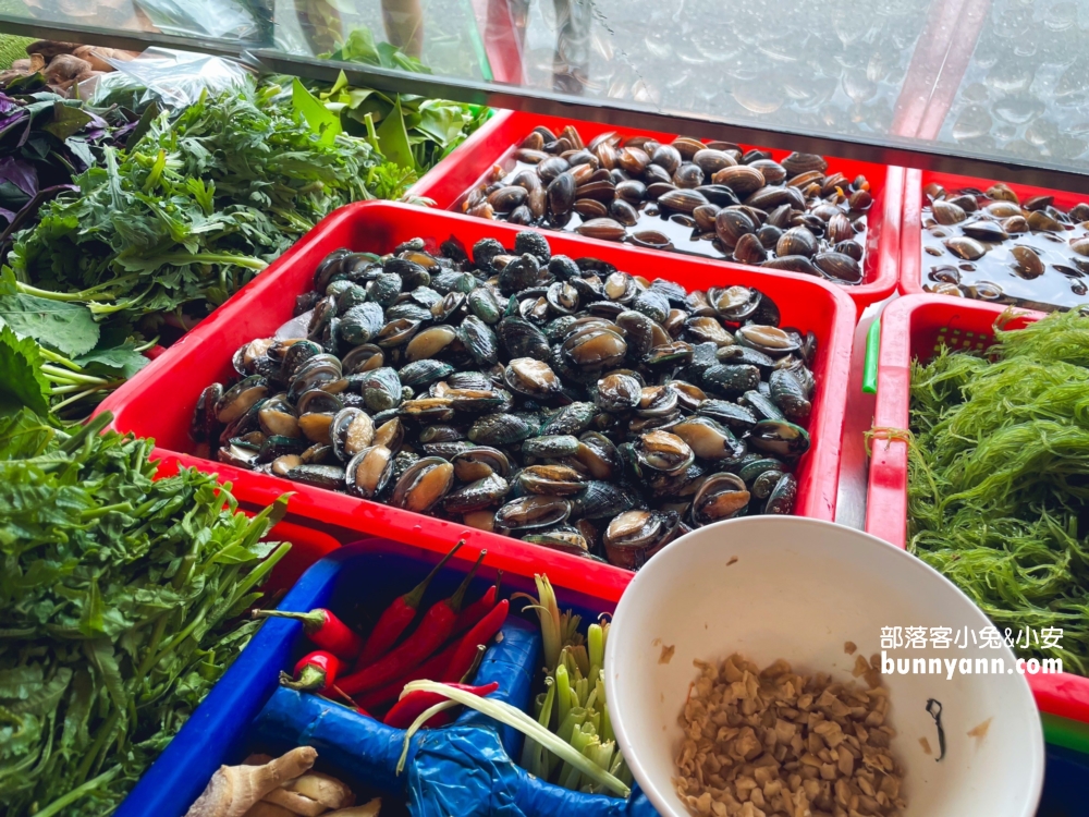 阿月野菜快炒｜陽金公路上賣著野菜山產傳承三代的鄉村老店。