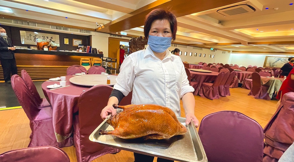 網站近期文章：【台北中山區美食】天廚菜館，歷史悠久的脆皮烤鴨真好吃