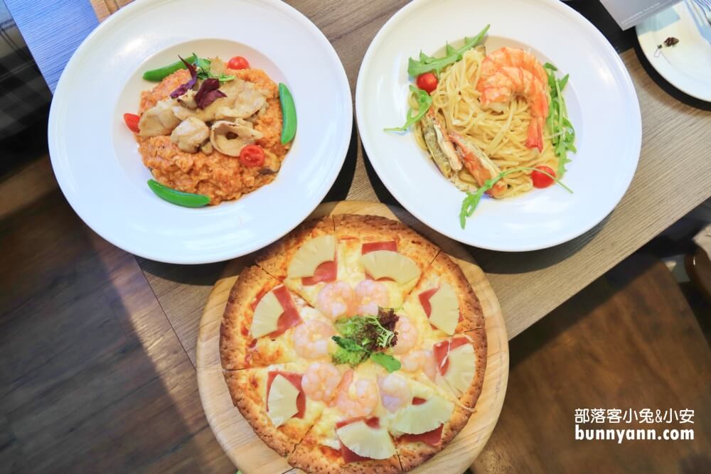 台北美食推薦》The Cafe By 想陽明山，落羽松小白屋下午茶，小熊冰滴咖啡，免費停車好方便