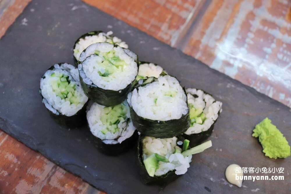 琉球番壽司，生魚片厚度份量沒在客氣，人氣丼飯便宜必點
