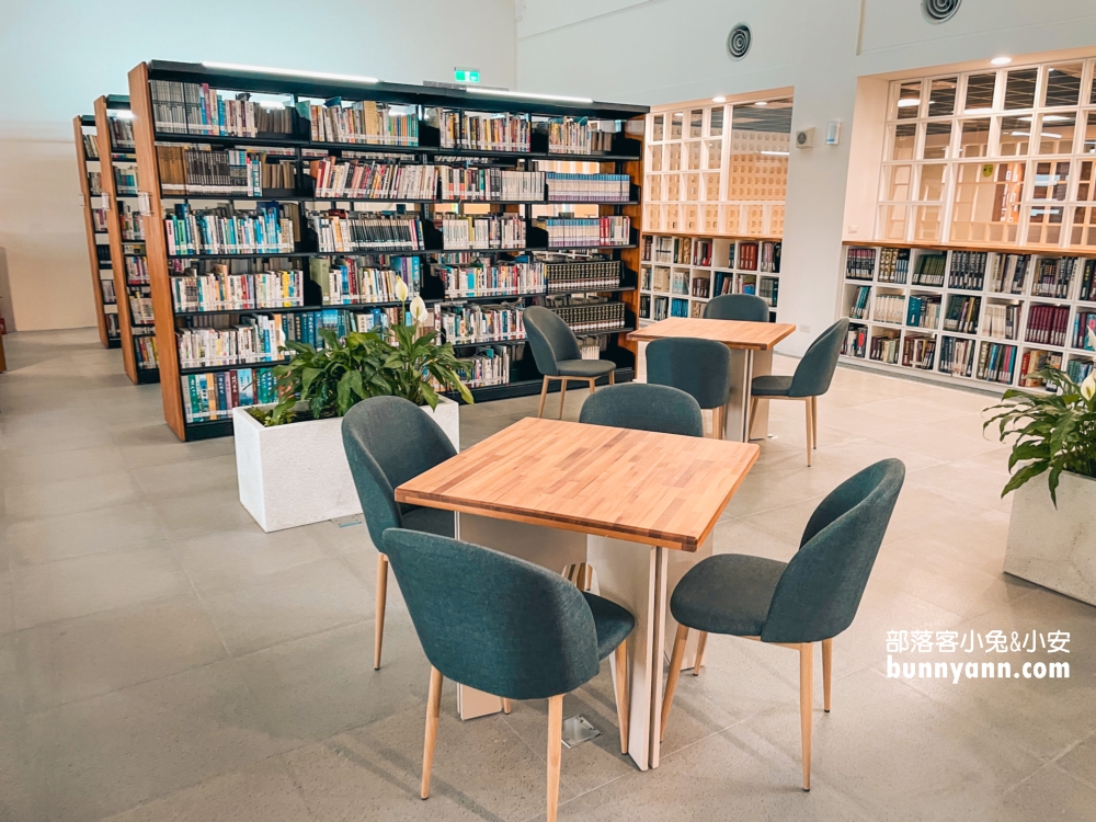 宜蘭幾米圖書館介紹， 李科永圖書館開放時間與設施分享