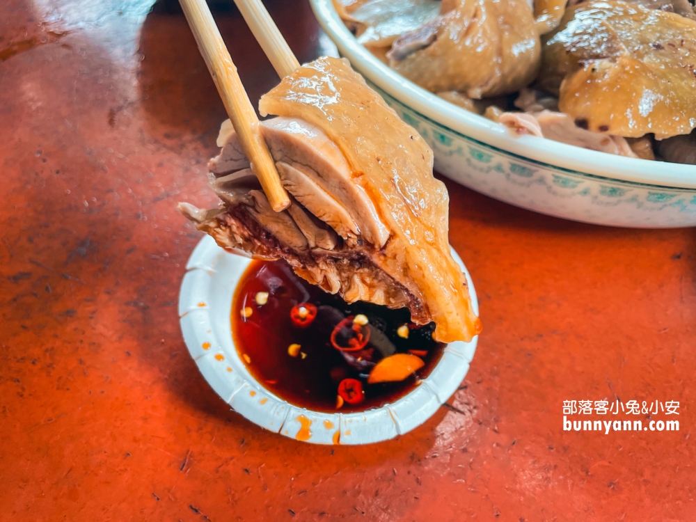 陽明山土雞城餐廳推薦，五家必吃米其林和山菜老店白斬雞