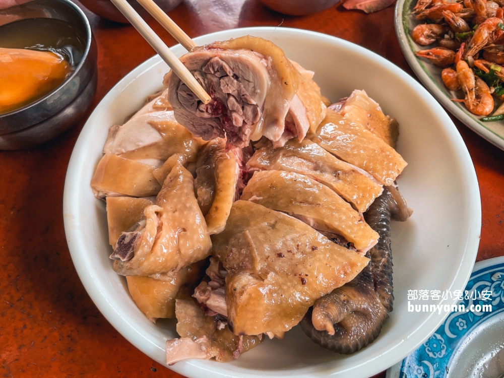 陽明山土雞城餐廳推薦，8家必吃米其林餐廳和山菜店白斬雞