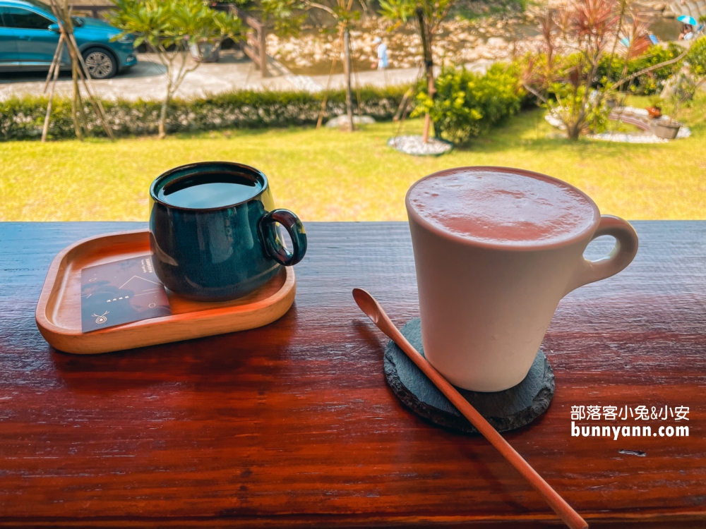 【鹿點咖啡千瀑店】推薦龍潭超愜意喝咖啡和玩水地點!!