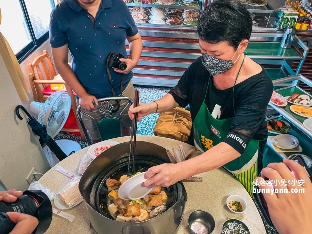 【桃園火鍋店】韓鄉石頭火鍋，一年只開八個月的火鍋店