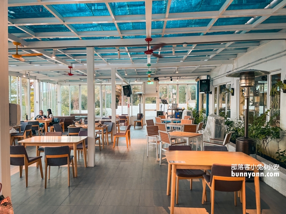 新竹「山丘上景觀咖啡館」地中海餐廳賞夜景，菜單與菜色心得