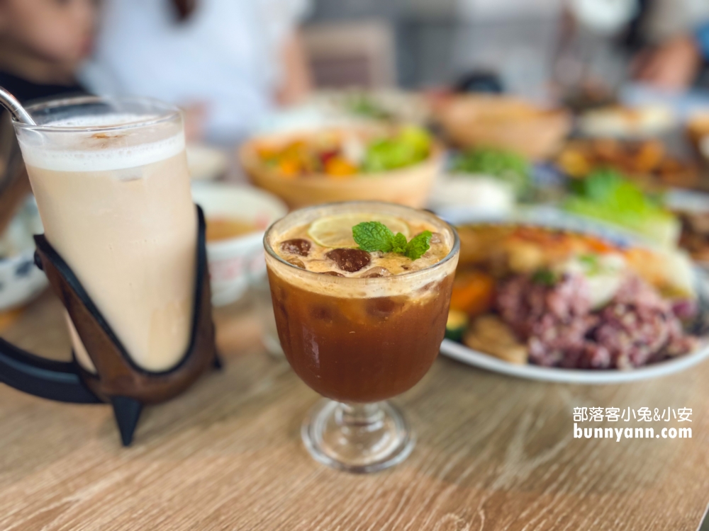 宜蘭美食餐廳「蘭波LanPO」介紹，在超美玻璃屋喝咖啡約會