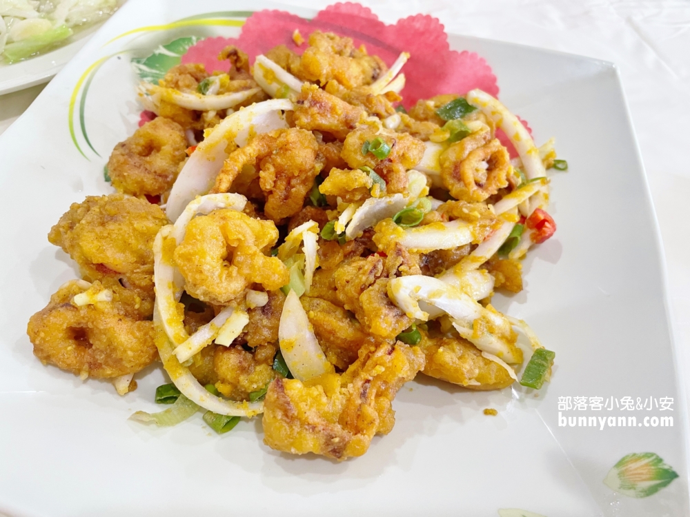 屏東易之林海鮮餐廳好吃嗎，墾丁後壁湖海鮮百元生魚片