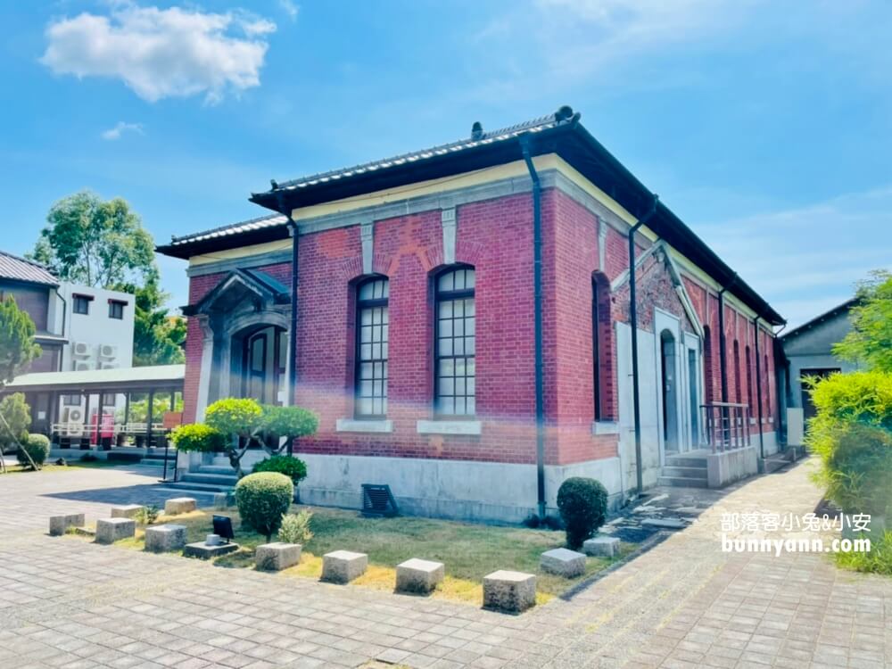台南總爺藝文中心，免門票美拍綠色隧道，日式紅磚古蹟建築好美麗