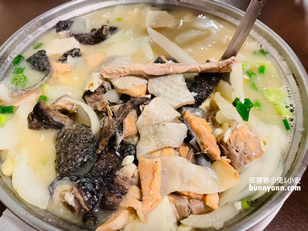 屏東恆春新鮮生魚片，咱的海產店好吃嗎 (菜單)