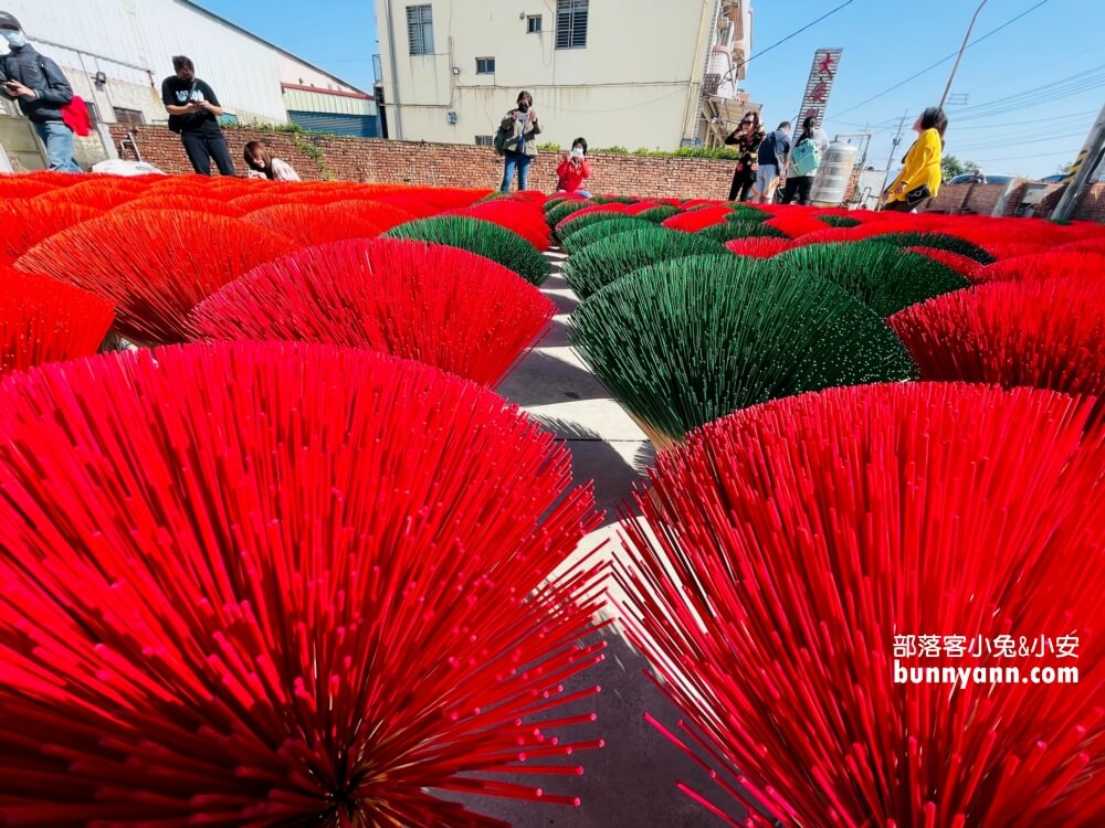 新港大慶製香廠值得去拍嗎?順便教你紅色波波草怎麼拍