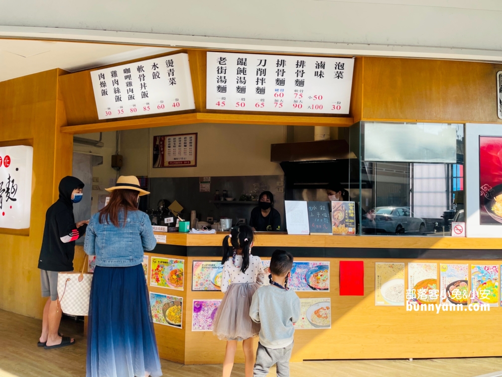 帶你吃台南美食，10間以上觀光客必吃在地美食＆餐廳清單