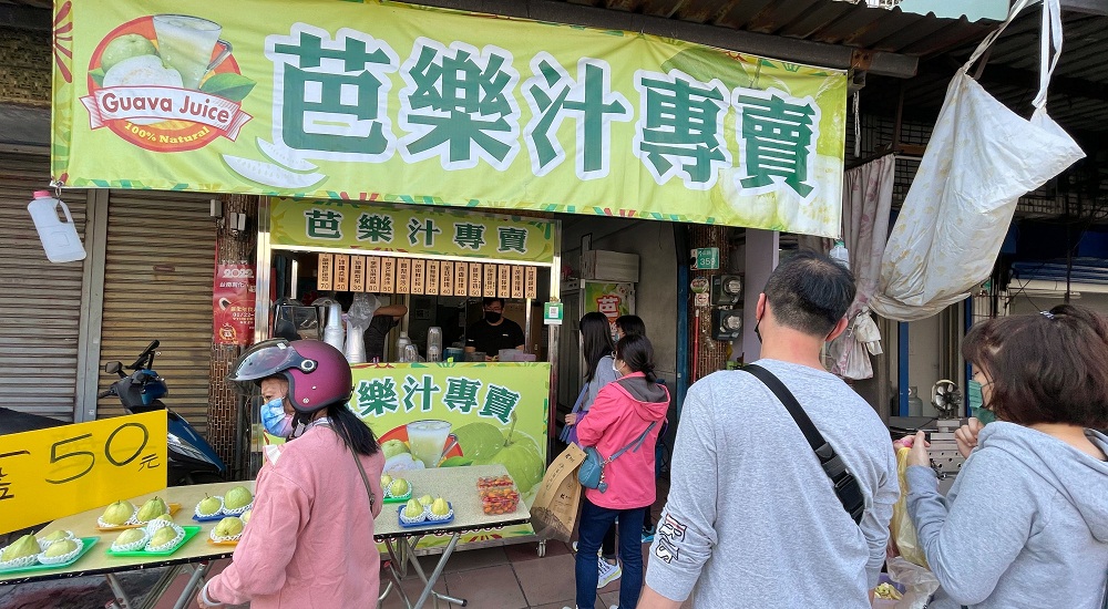 帶你吃台南美食，10間以上觀光客必吃在地美食＆餐廳清單