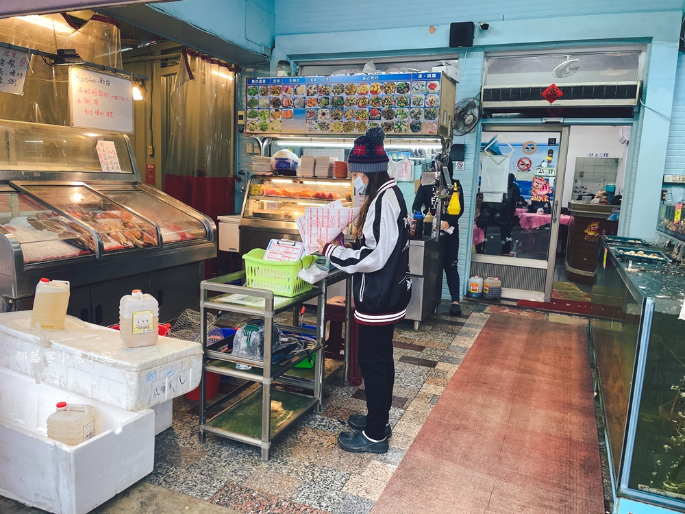 屏東阿興生魚片，兩百元四十片生魚片，後壁湖吃生魚片首選