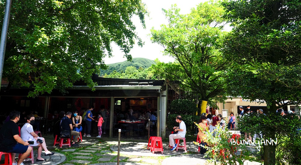 陽明山上的冠宸食館，竹子湖天天爆滿的土雞城(2022菜單)