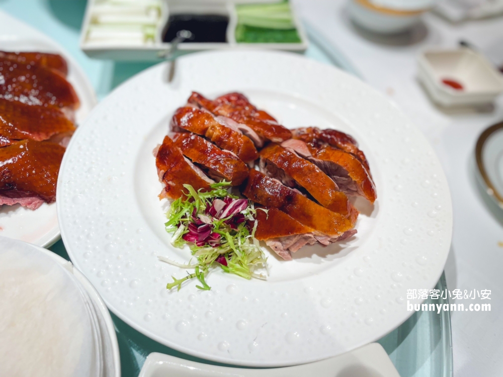 國賓中餐廳｜台北市區最好的川菜餐廳，頂級精緻粵菜料理好吃。