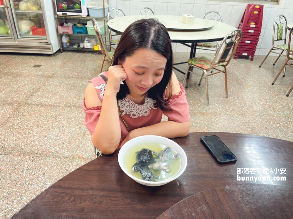 高雄【梓官福昌羊肉海產店】這裡也吃得到鮮嫩的清燉青蛙湯!!